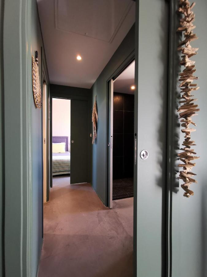 Derriere La Plage : Suite, Patio Et Pergola Le Bois-Plage-en-Re Luaran gambar
